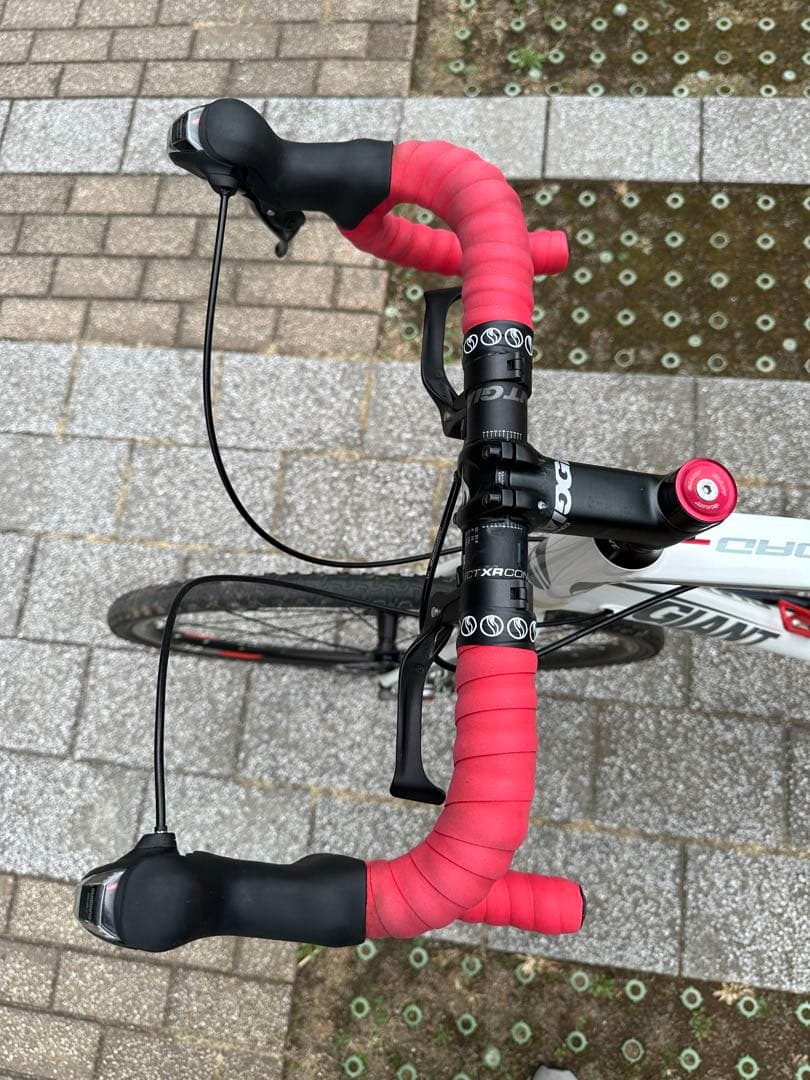 Giant Anyroad 2 2015モデル　シクロクロス　グラベルロード