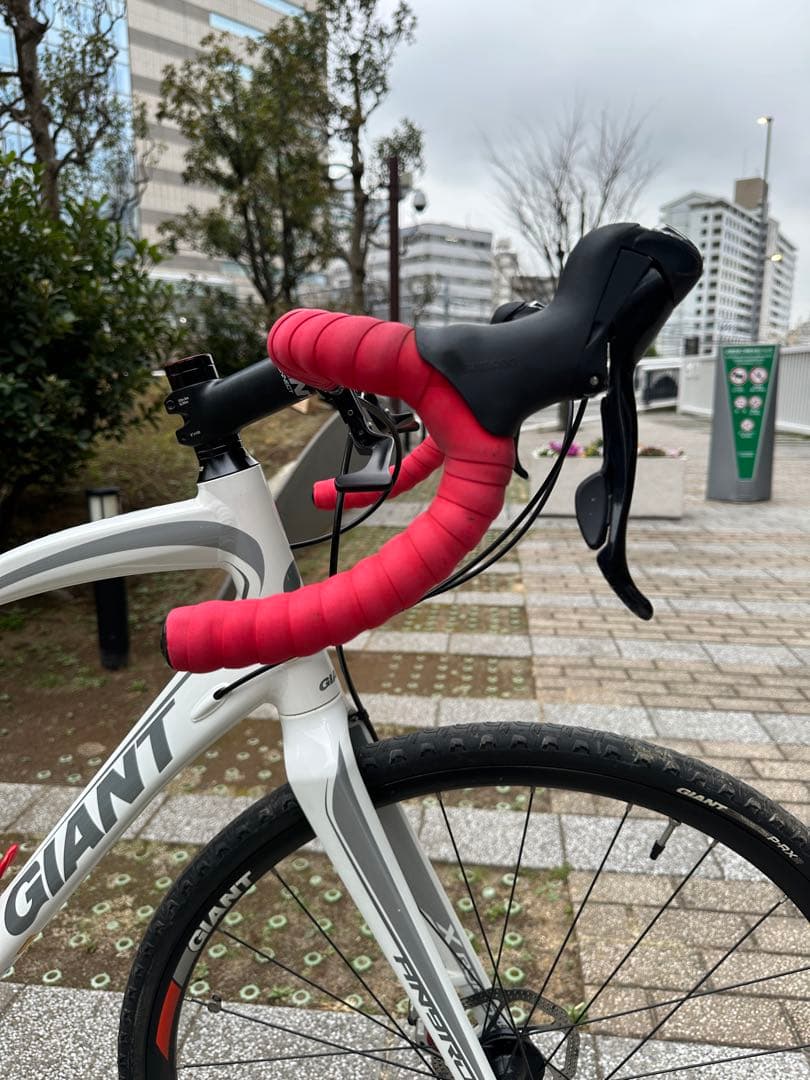 Giant Anyroad 2 2015モデル　シクロクロス　グラベルロード
