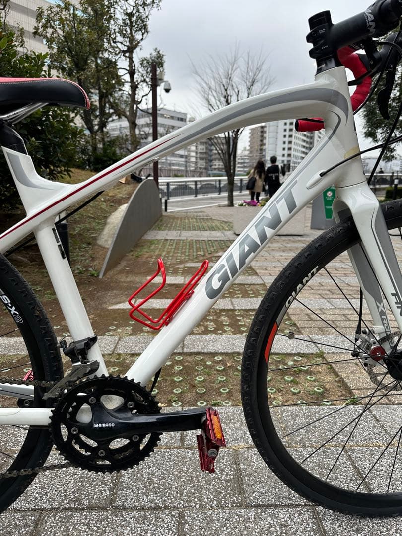 Giant Anyroad 2 2015モデル　シクロクロス　グラベルロード