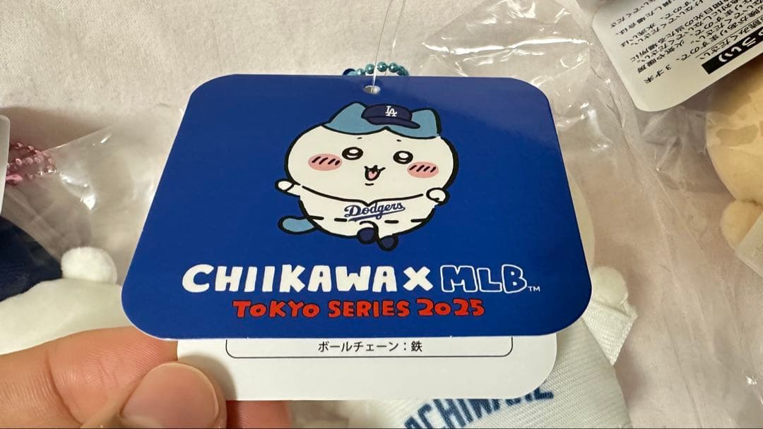 ちいかわ MLB TOKYO SERIES マスコット