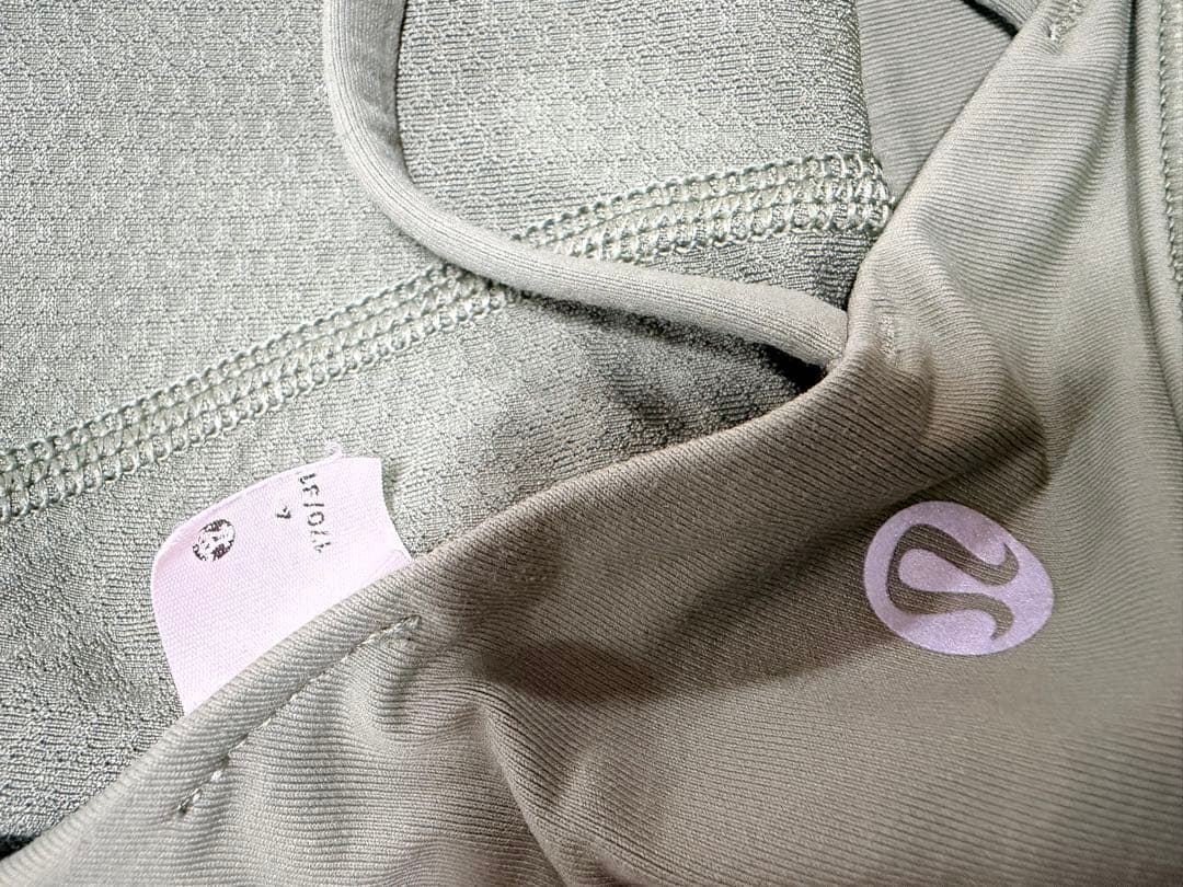 セットでお得Lululemon ルルレモン　ヨガウェア　レギンス他　6点セット！