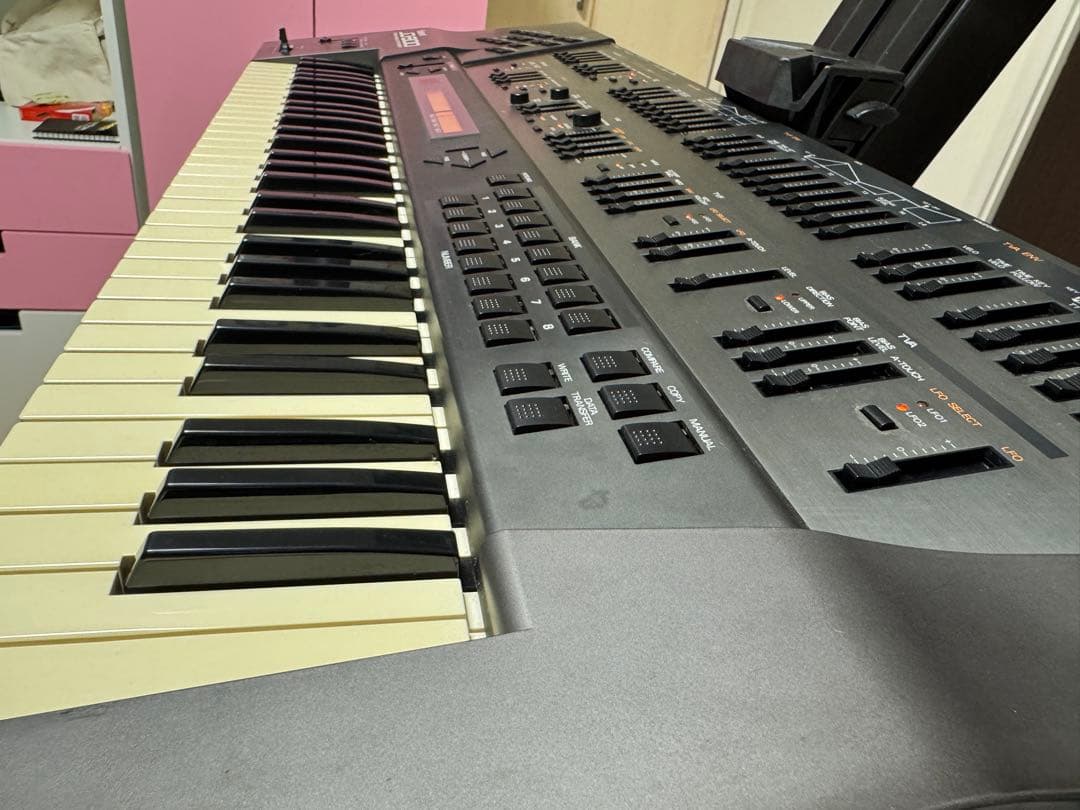【価格再設定！】 名曲を生んだRoland JD-800とスタンドセット