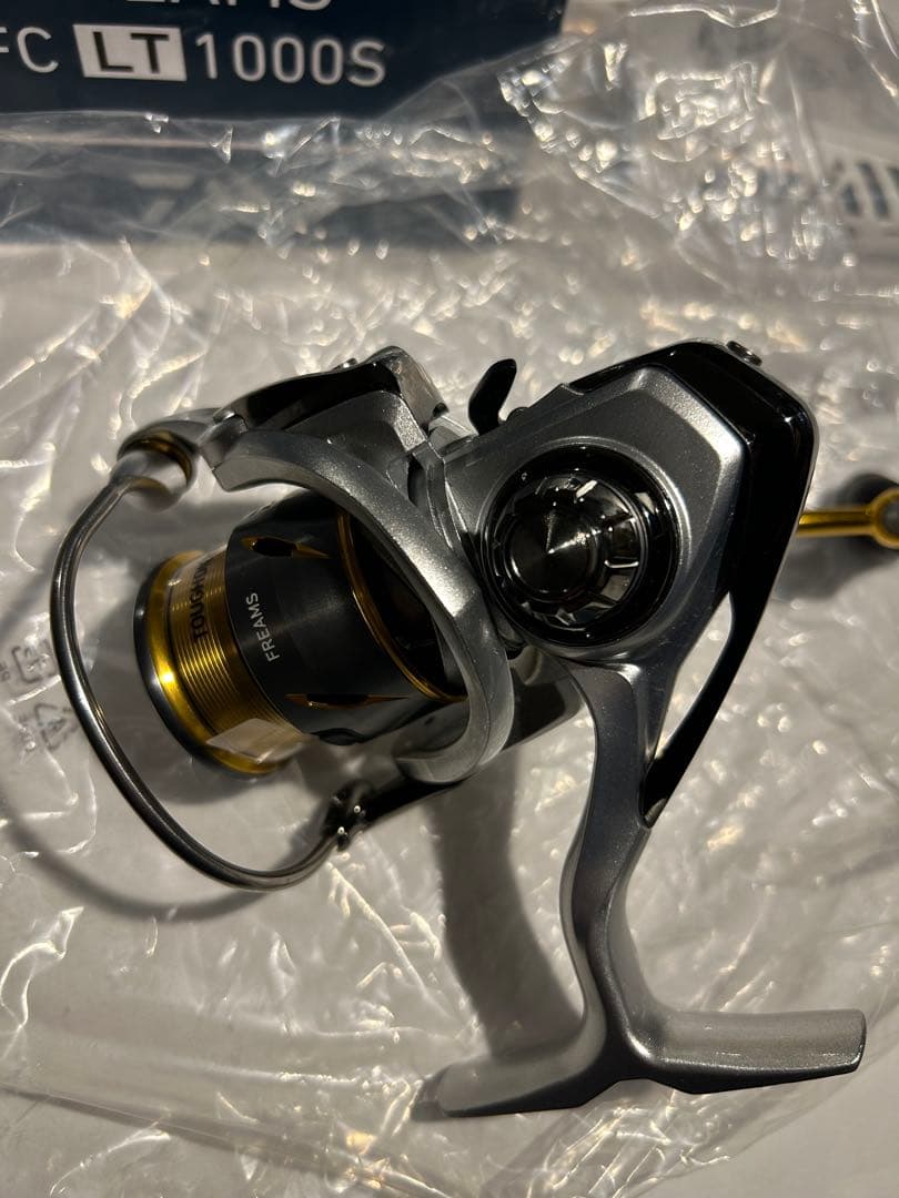 21フリームスFC LT1000S スピニングリール
