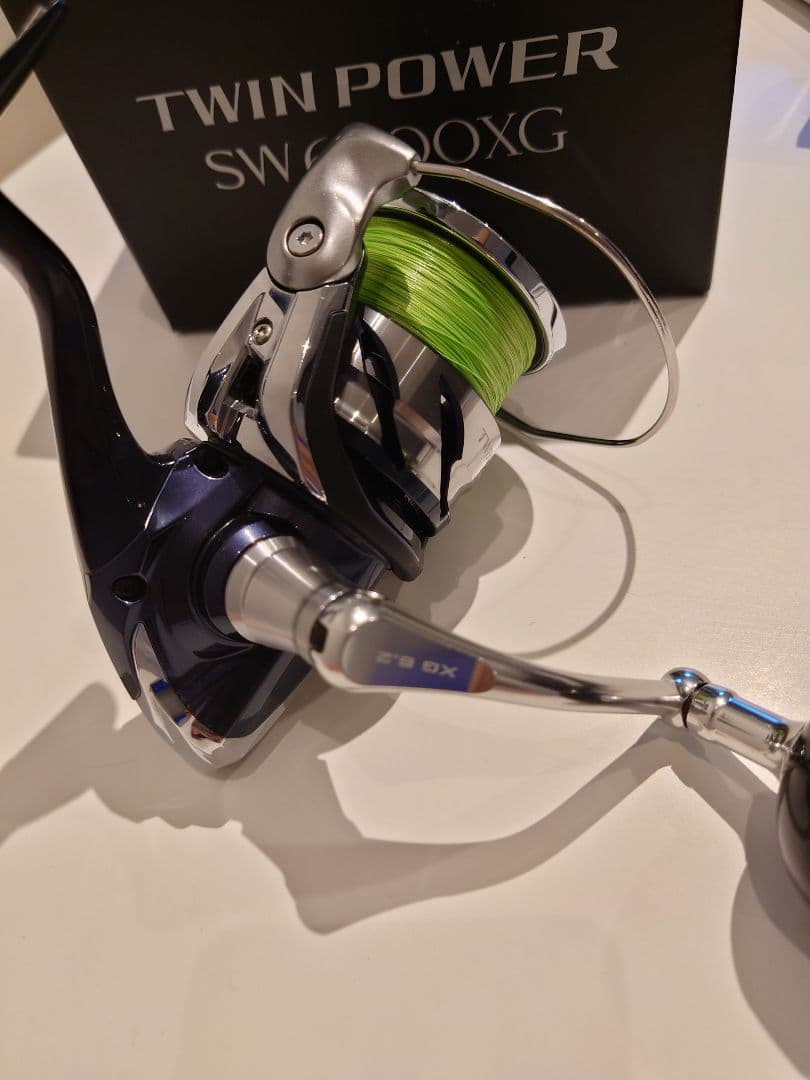SHIMANO 21TWIN POWER SW6000XG スピニングリール