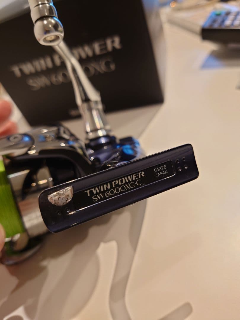 SHIMANO 21TWIN POWER SW6000XG スピニングリール