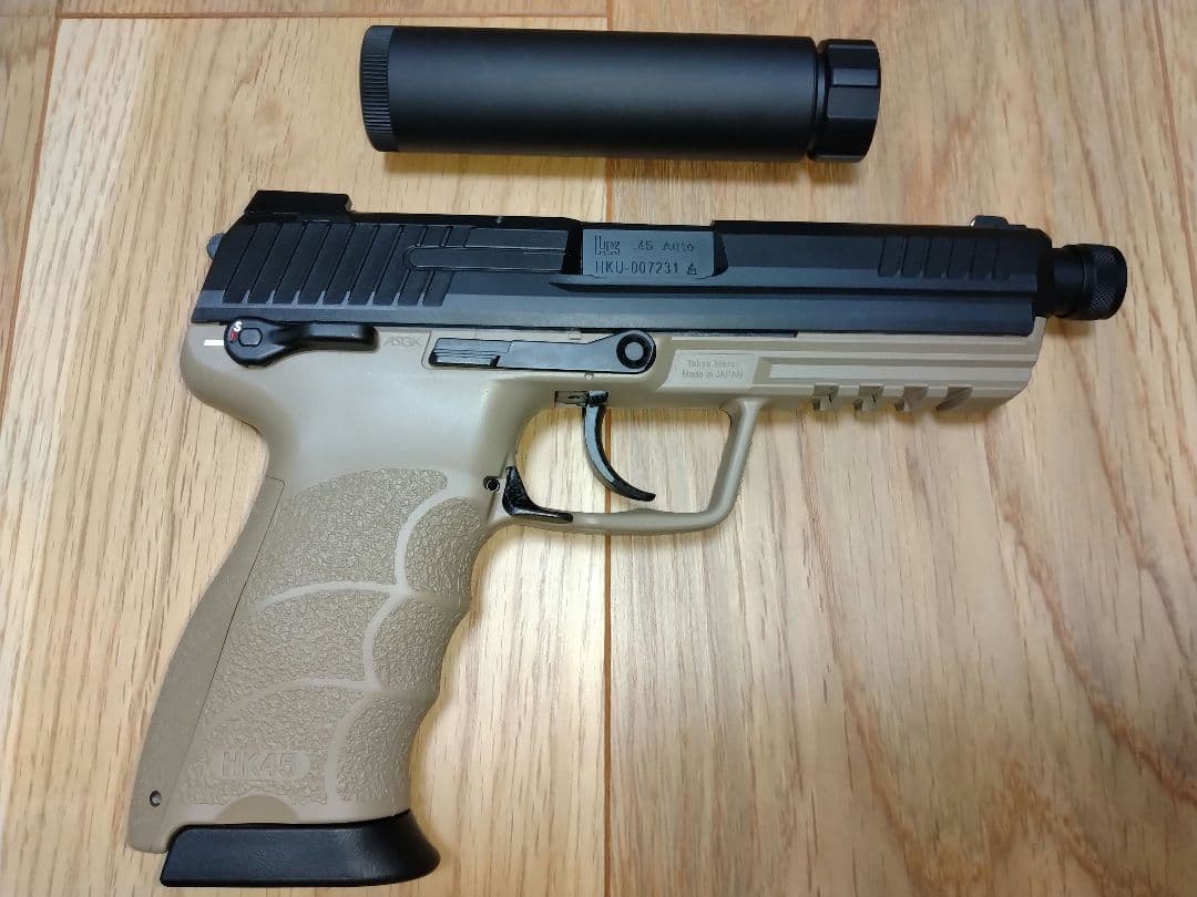 【値下げ交渉受付中】東京マルイ ガスブローバックガン HK45 TACTICAL