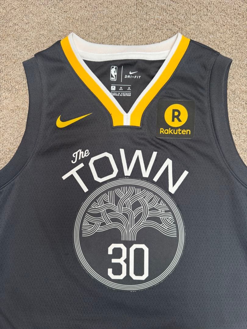 NBA ウォリアーズ　ステフィンカリー TOWNジャージ　ユニフォーム