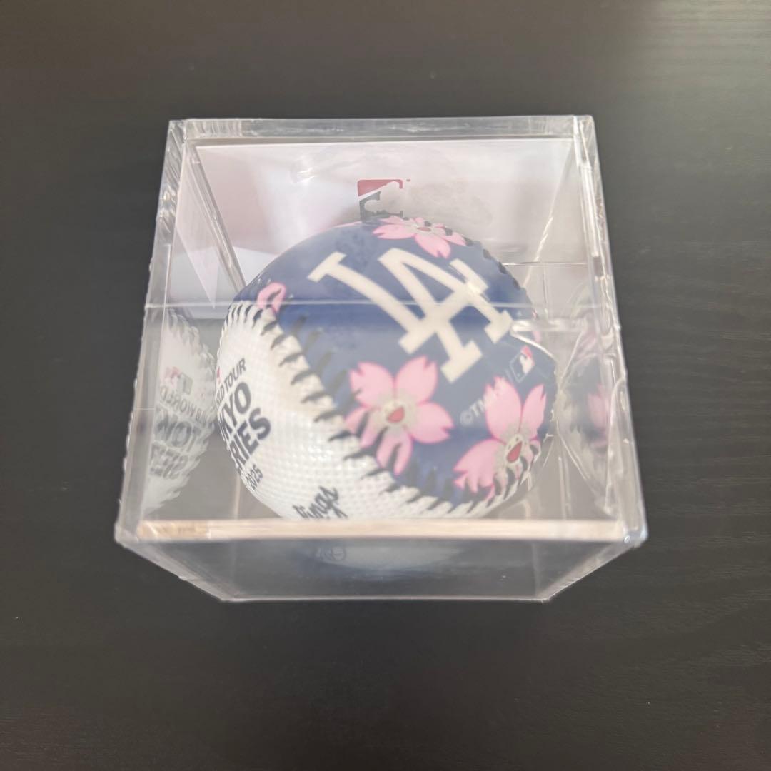 村上隆×MLB TOKYO SERIESレプリカボール　ドジャース