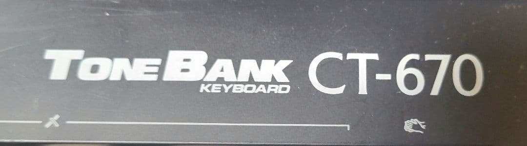 CASIOキーボードTONEBank　CT670 と STRICHスタンド