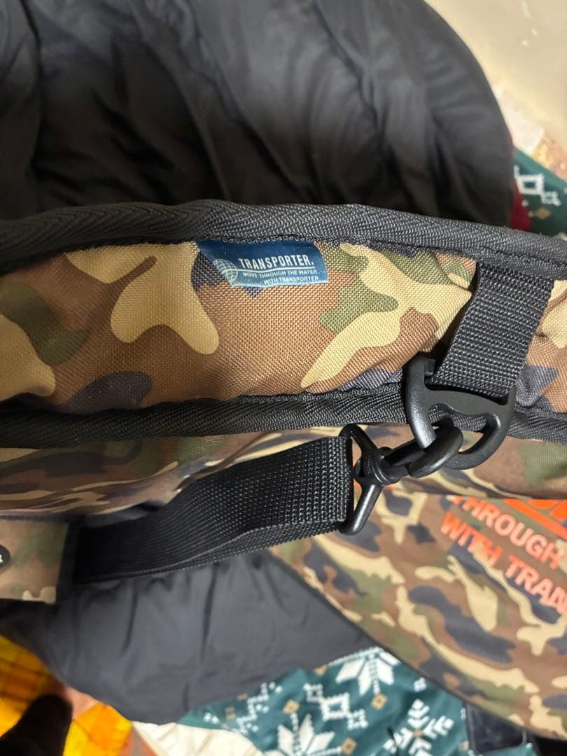 TRANSPORTER RETRO ハードケース　CAMO