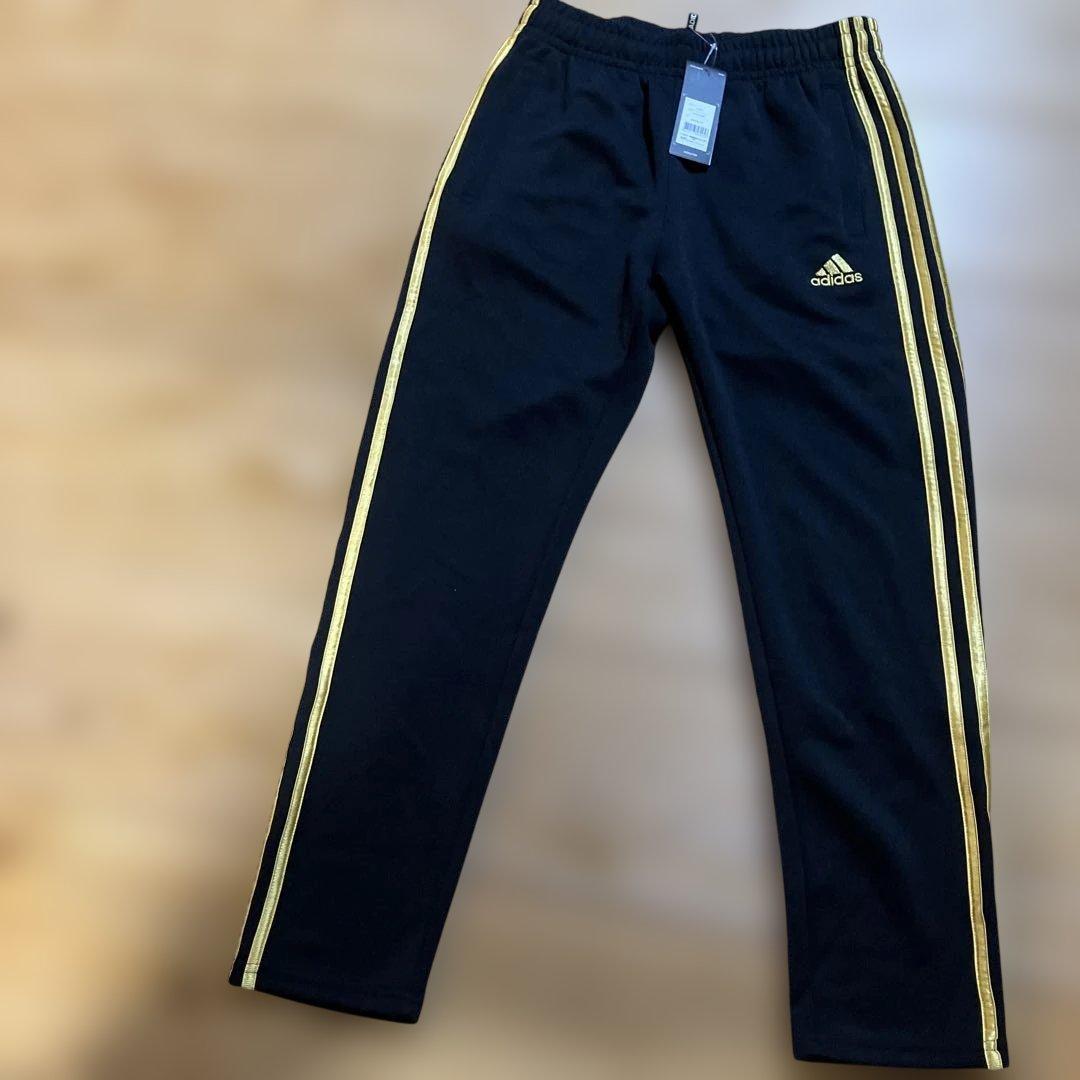 値下げ！アディダス　ジャージ　セットアップ　M-L ブラック×ゴールド