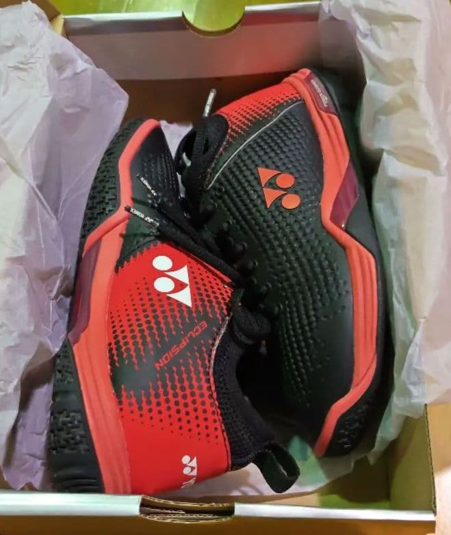 YONEX バドミントンシューズ SHB-03Z ブラック/レッド　23.5