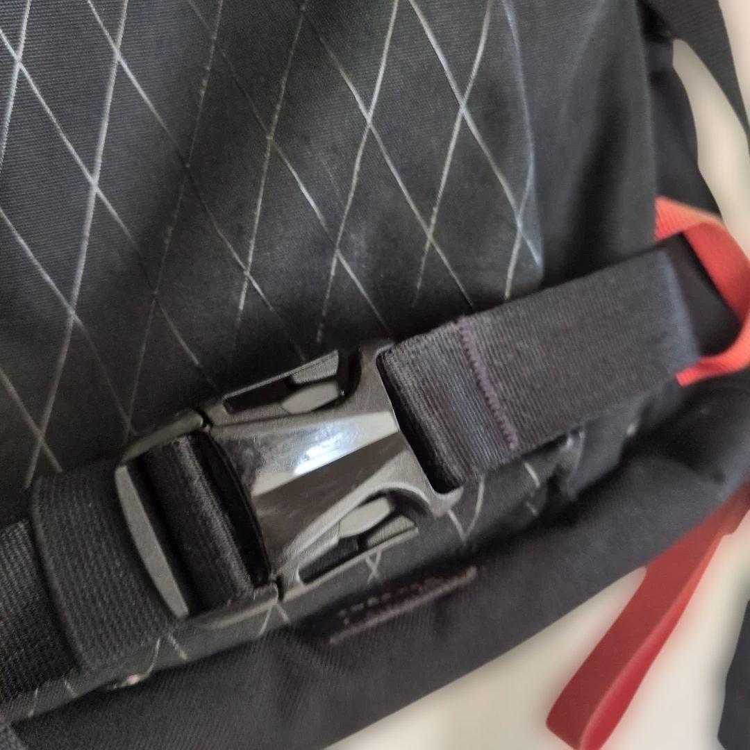 Burton [ak] Taft 28L Backpack リュック