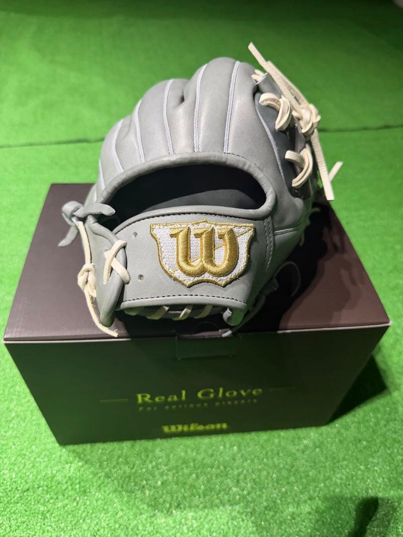 店舗限定　展示品　Wilson Real Glove 軟式グローブ グレー