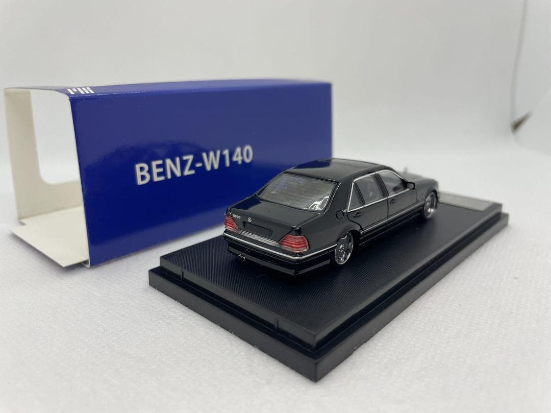 4R-463 STREET WENPON 1/64 メルセデスベンツ W140