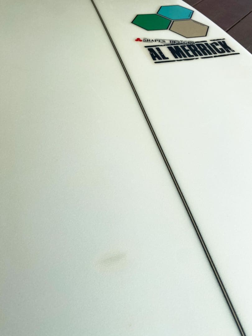 アルメリック WEIRDO RIPPER 5’6 中古（ノーズ凹み・リペアあり）