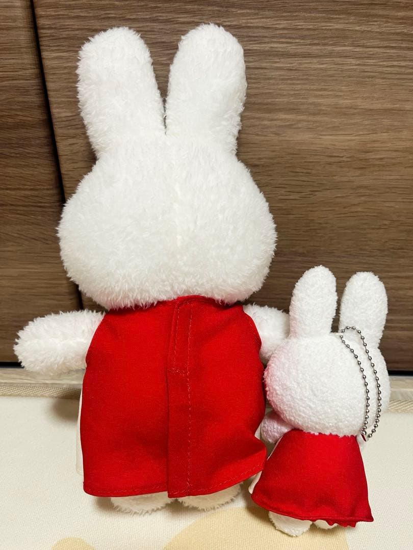 ミッフィー　ストロベリー　いちご　ぬいぐるみ　マスコット