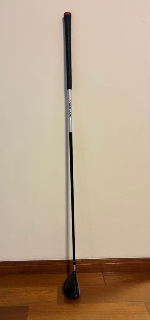 カバー有！Taylormade Rescue ユーティリティー　４番