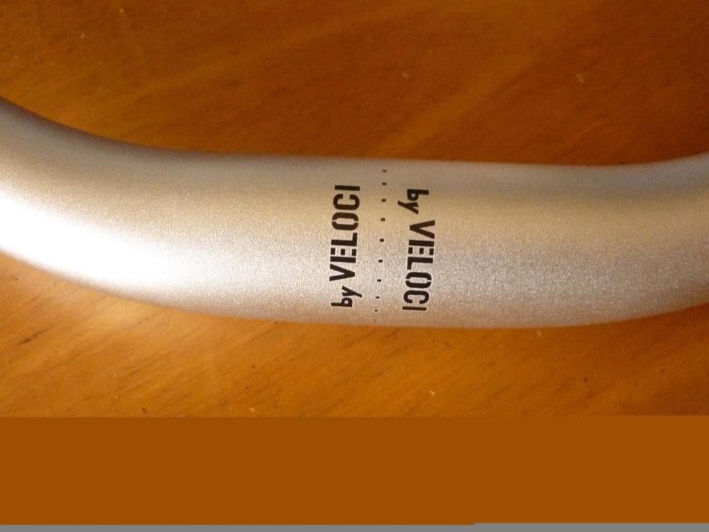 by VELOCI drink up barハンドルバー 760mm新品