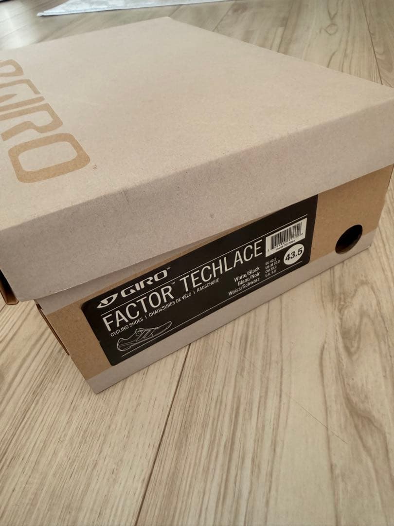 ジロgiro factor techlace 43.5 ビンディングシューズ