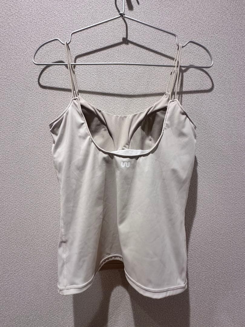 ヨガ・ピラティス WE'RTHY ESSENTIAL YOGA TOP