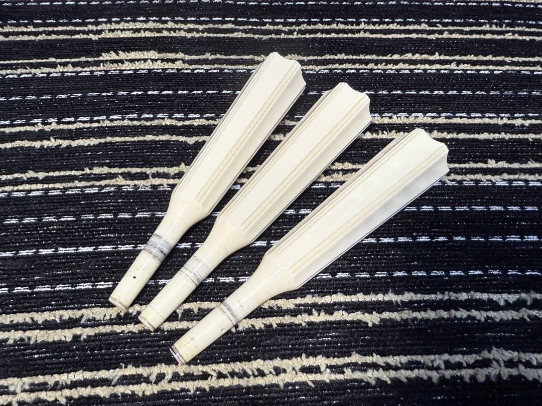 【美品】津軽三味線 糸巻き 宇柄面取 八分五厘 太棹 糸巻 三味線 プラチック