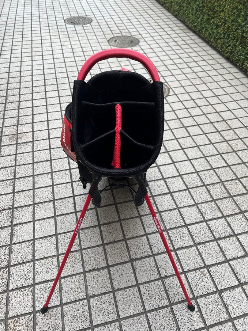 テーラーメイド　キャディバッグ