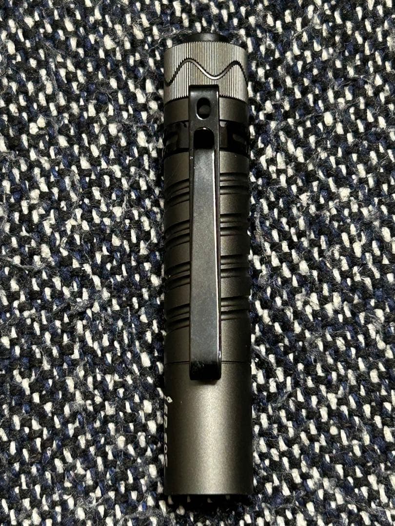OLIGHT (オーライト) i5R EOS ガンメタルグレー