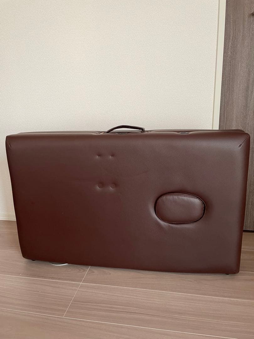 マッサージベッド　折りたたみベッド