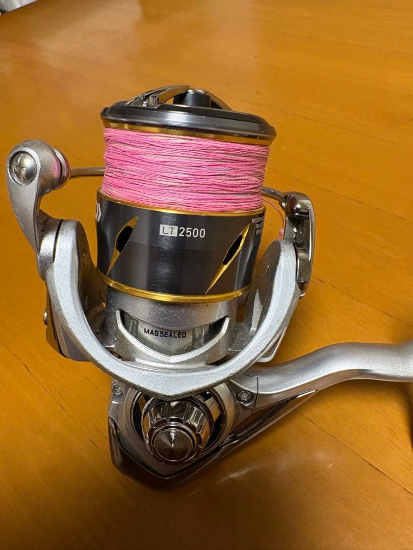 21フリームスLT2500 スピニングリール