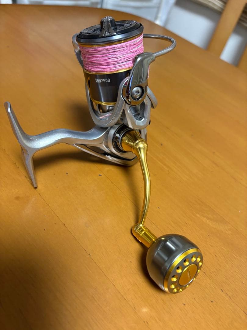 21フリームスLT2500 スピニングリール