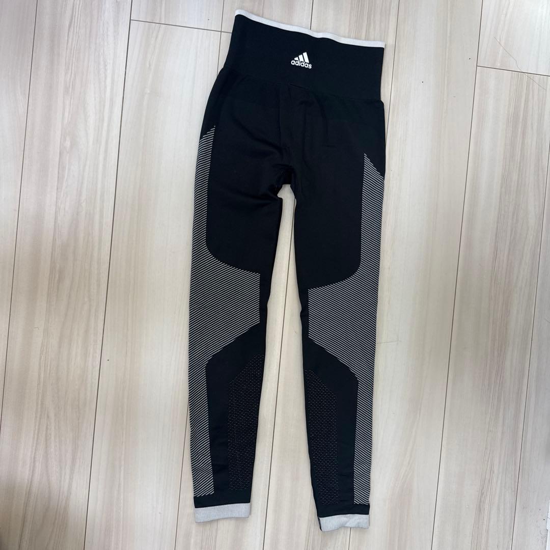 adidas メッシュパネル フィットネスレギンス XS