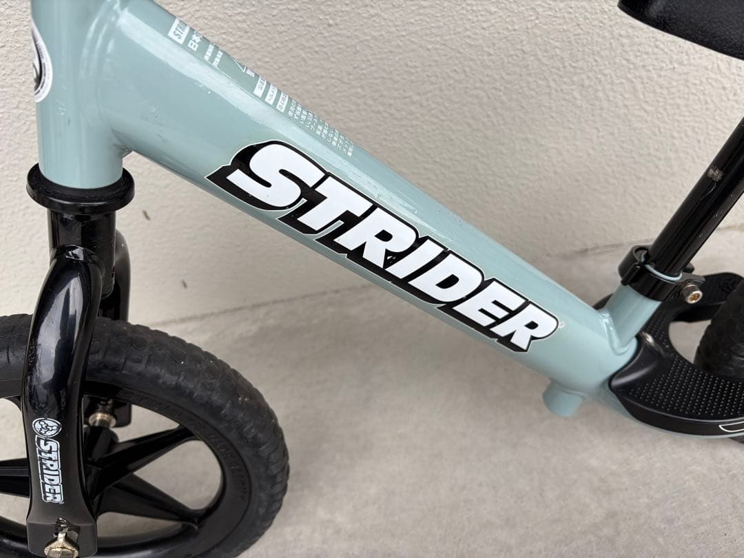 STRIDER アイスブルー　SPORTモデル 12インチ