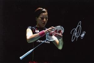 バドミントン女子日本代表　前田　美順 　証明書付き　直筆サイン入りフォト