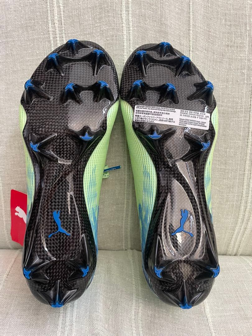 PUMA ウルトラ 5 カーボン FG WNS 36300円　22.５cm