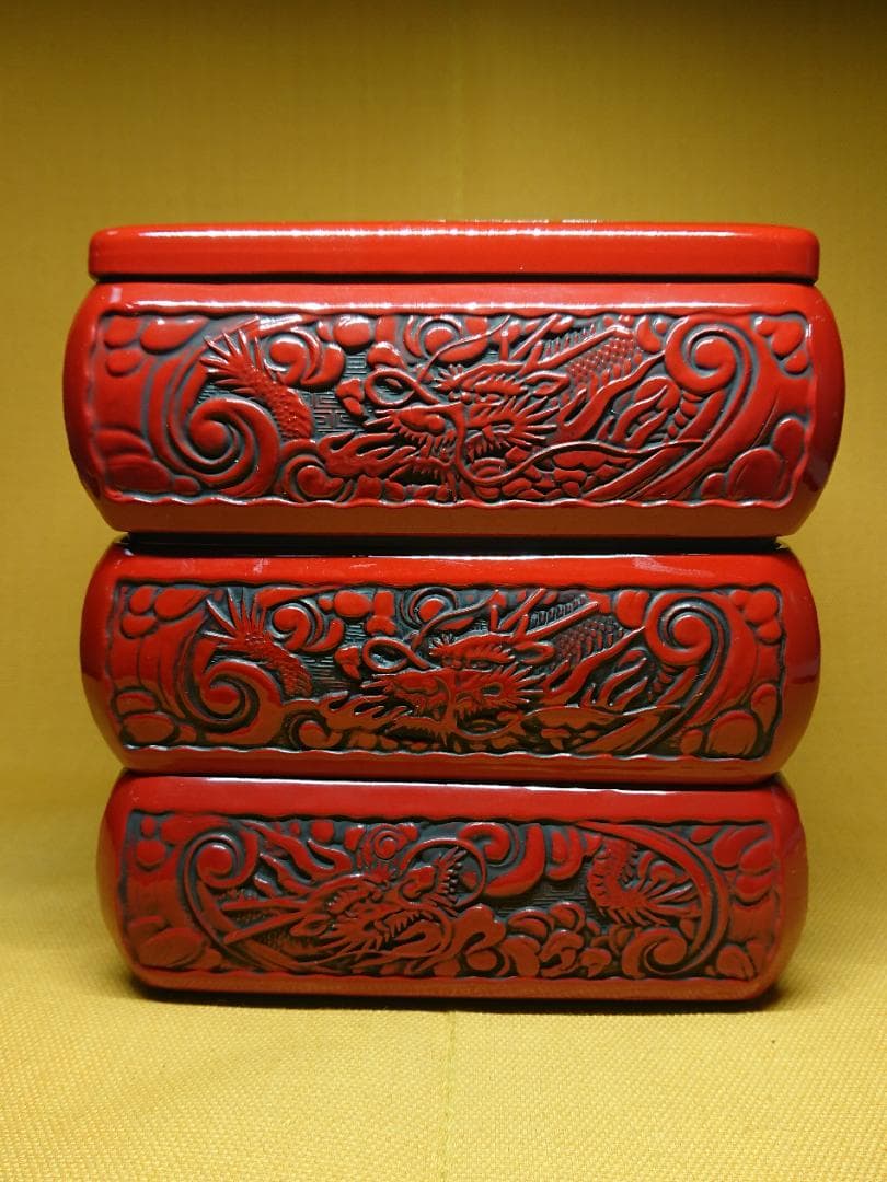 【美品】堆朱　龍　山水彫　漆器　置物　インテリア　工芸品　美術品　A1080