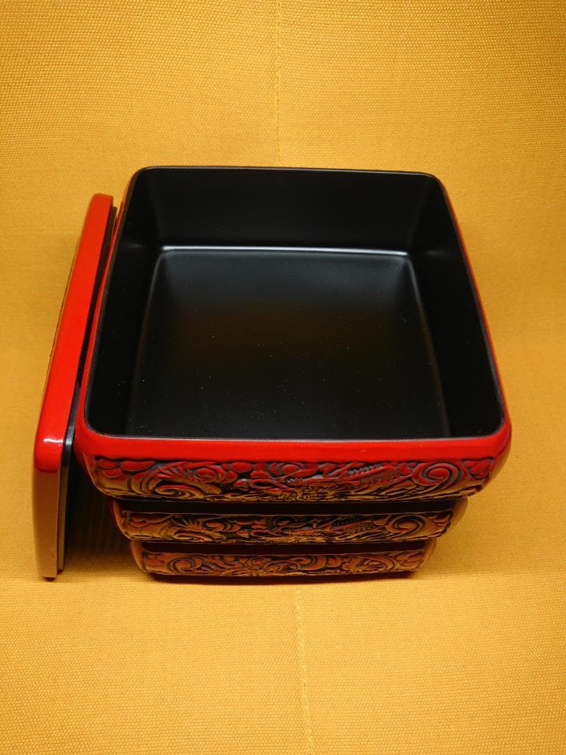 【美品】堆朱　龍　山水彫　漆器　置物　インテリア　工芸品　美術品　A1080