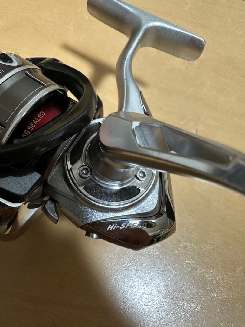 ダイワ　イグニスタイプR 2505H スピニングリール