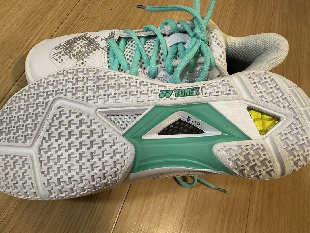 YONEX バドミントンシューズ パワークッションエクリプションZウィメン
