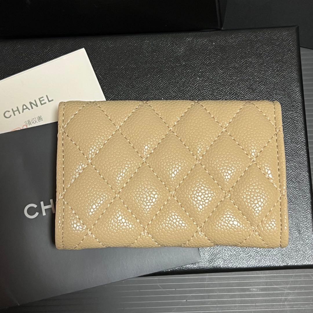 りりー♡可愛いベージュ♡新品 カード入れ