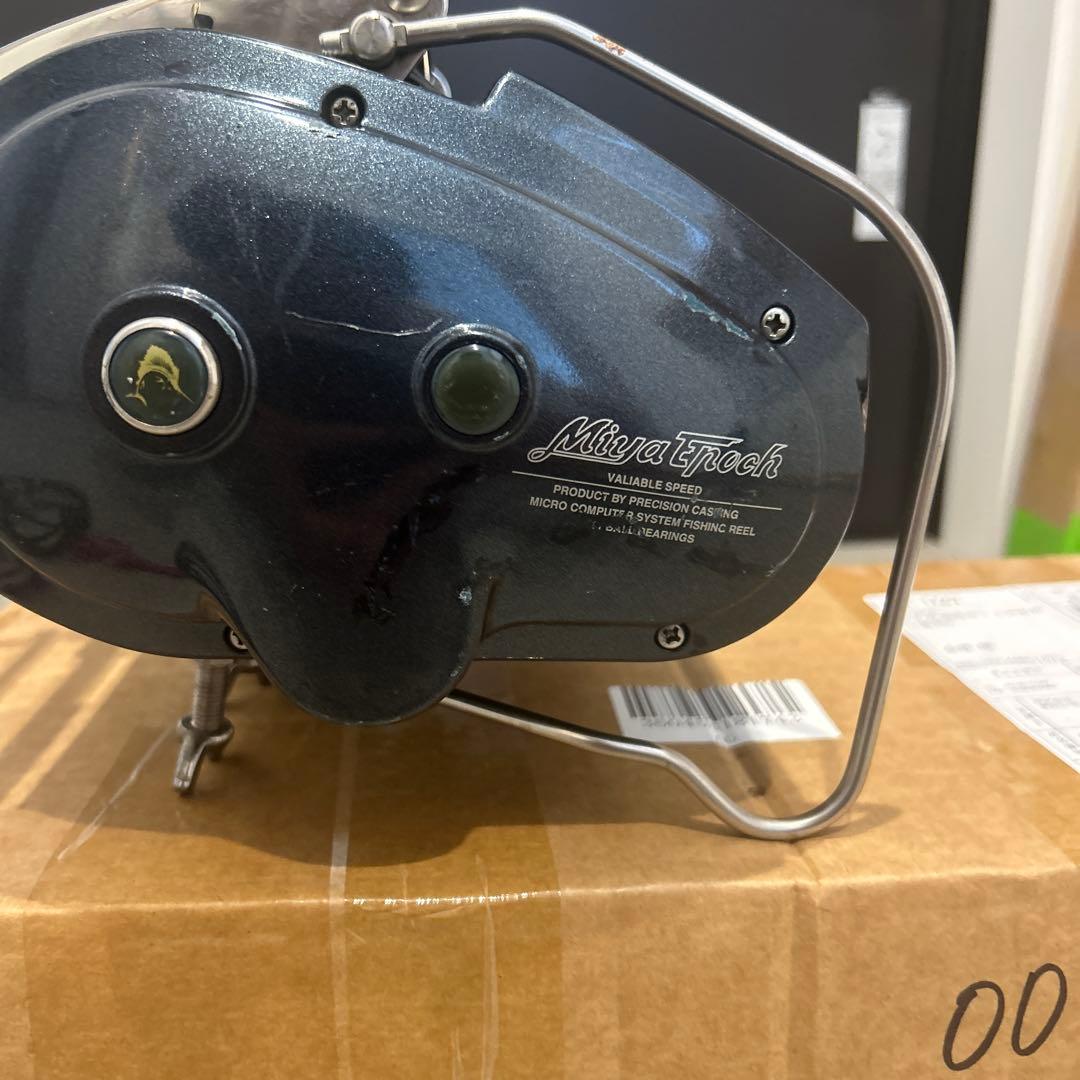 Ｔ　　COMMAND X-9HP 電動リール