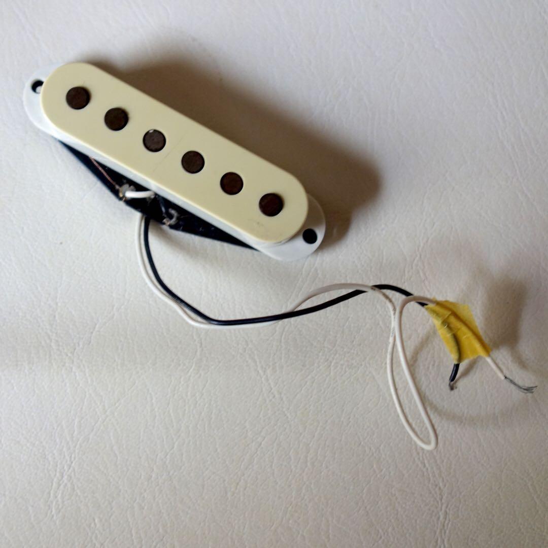 フェンダージャパンストラトPU neck(フロント） Eシリアル