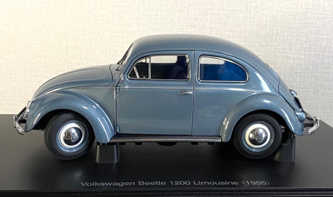 美品 送料込 AUTOart Beetle 1200 1955年　1/18