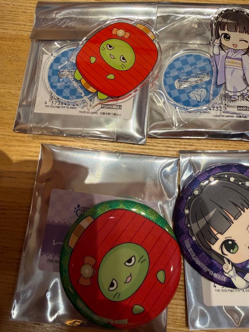 可惜夜月　ピニャコラ太　缶バッジ　ミニアクスタ