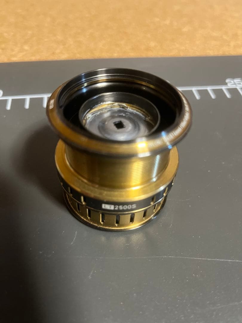 SLPワークス EX LT 2500S スプール 美品　ダイワ