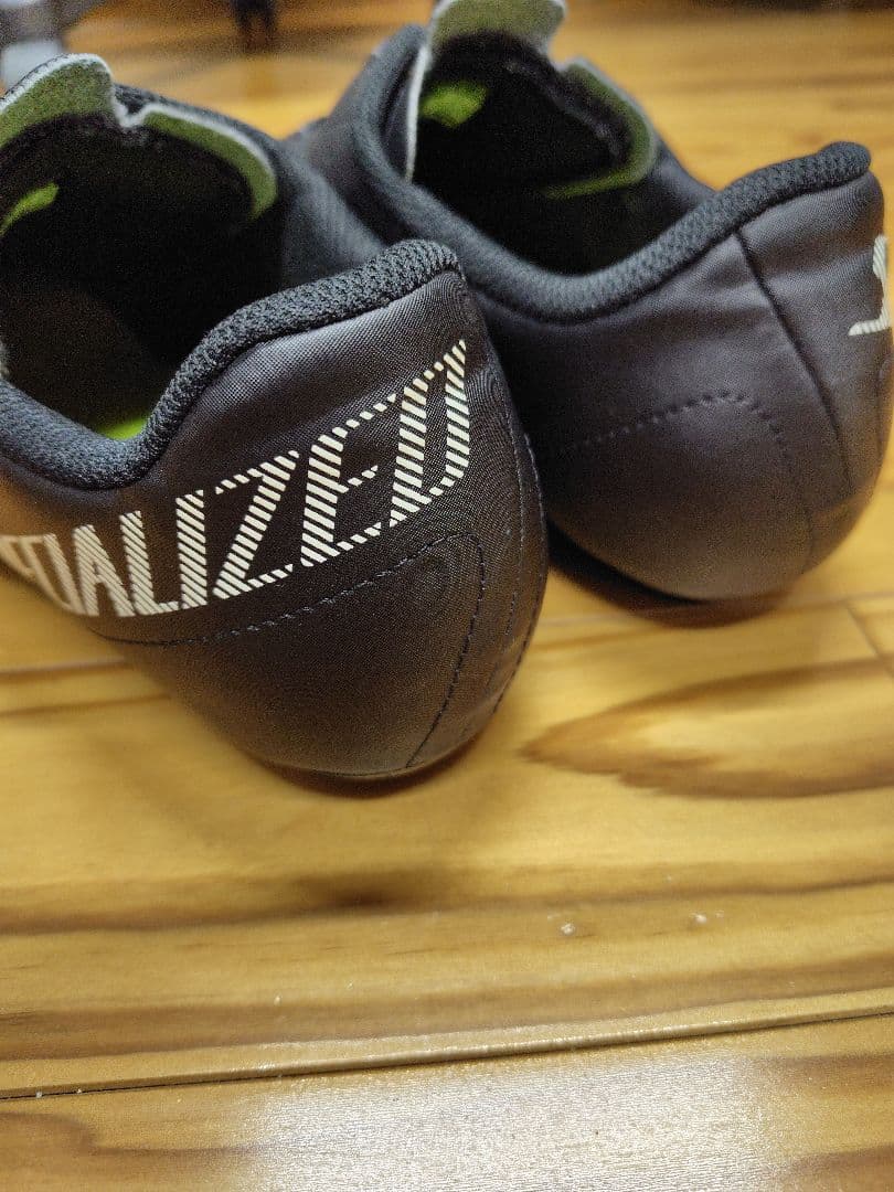 SPECIALIZED スペシャライズドTORCH1.0 41EU 26CM