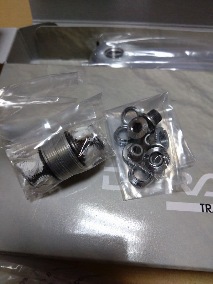 DURA-ACE トラッククランクセット　FC-7710 165mm