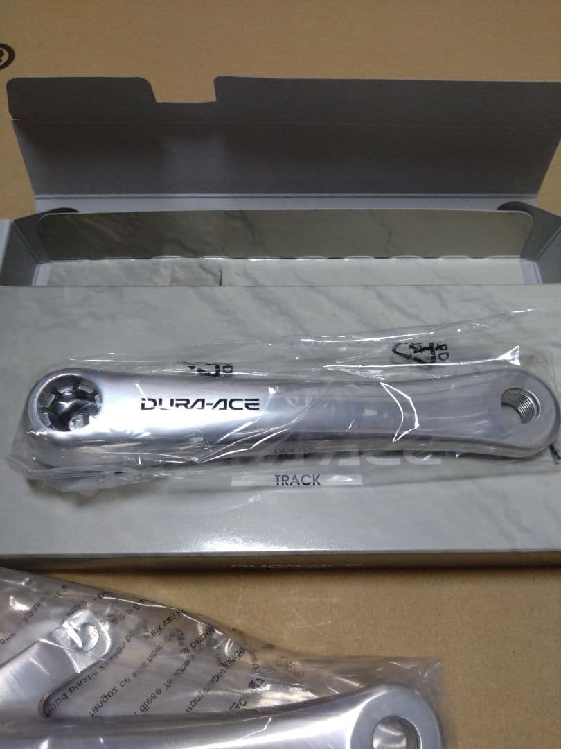 DURA-ACE トラッククランクセット　FC-7710 165mm