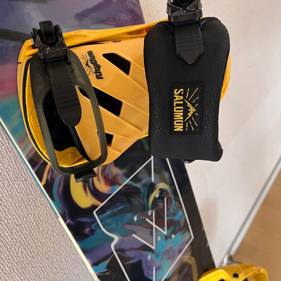 SALOMON スノーボード板＋ビンディング付き