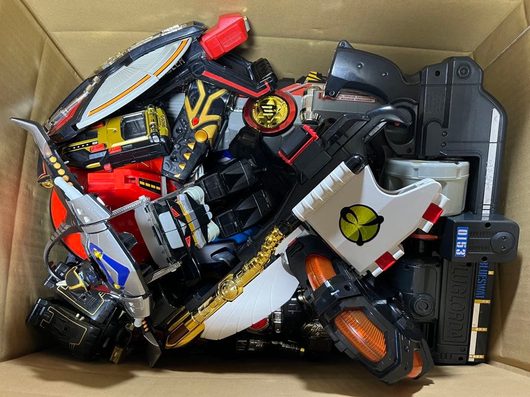 仮面ライダー　スーパー戦隊　玩具　ジャンク品　まとめ売り